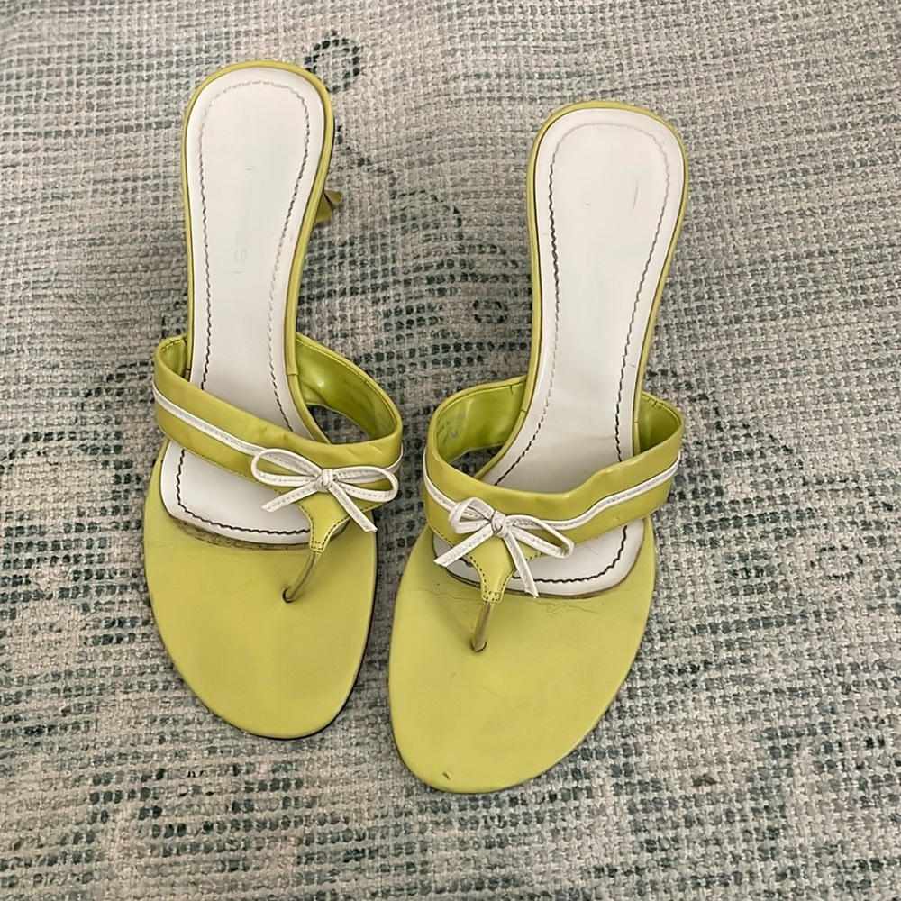 Vintage Nine West Kitten Heels